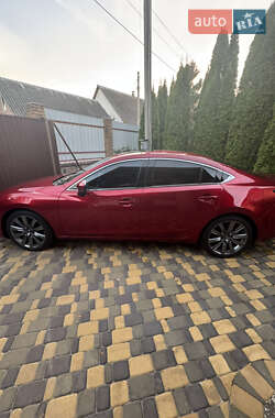 Седан Mazda 6 2018 в 