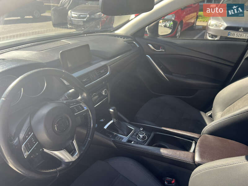 Седан Mazda 6 2014 в Буче