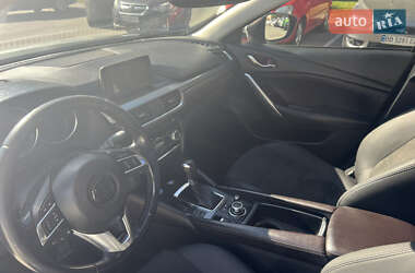 Седан Mazda 6 2014 в 