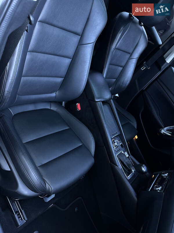 Седан Mazda 6 2016 в Киеве