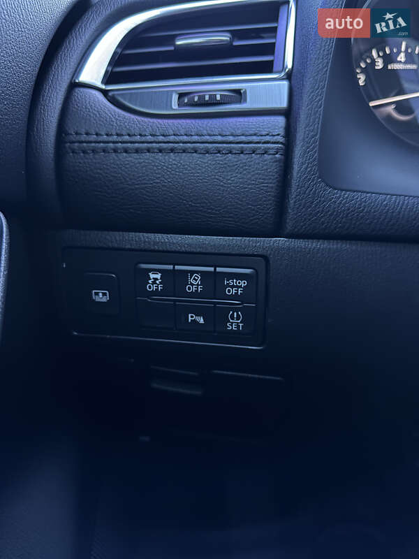 Седан Mazda 6 2016 в Киеве