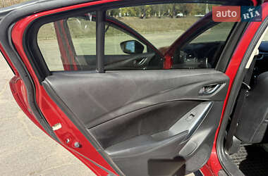 Седан Mazda 6 2015 в 
