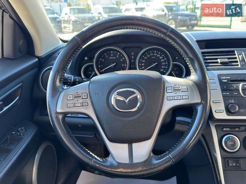 Седан Mazda 6 2008 в Львове