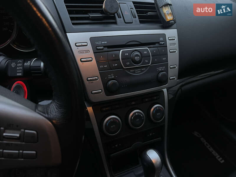 Седан Mazda 6 2008 в Львові
