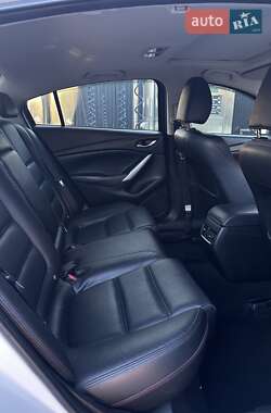 Седан Mazda 6 2014 в 