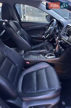 Седан Mazda 6 2014 в 