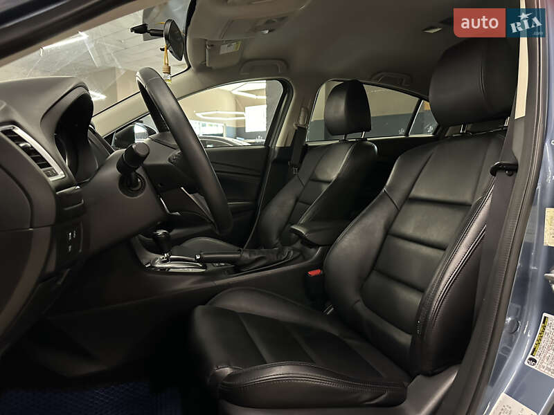 Седан Mazda 6 2013 в Николаеве