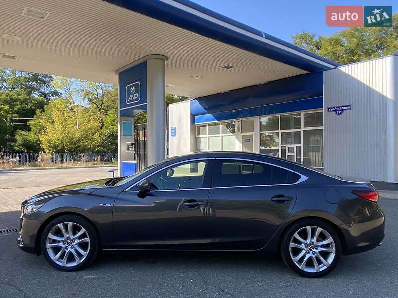 Седан Mazda 6 2014 в Николаеве