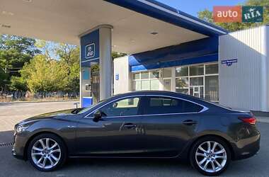 Седан Mazda 6 2014 в 