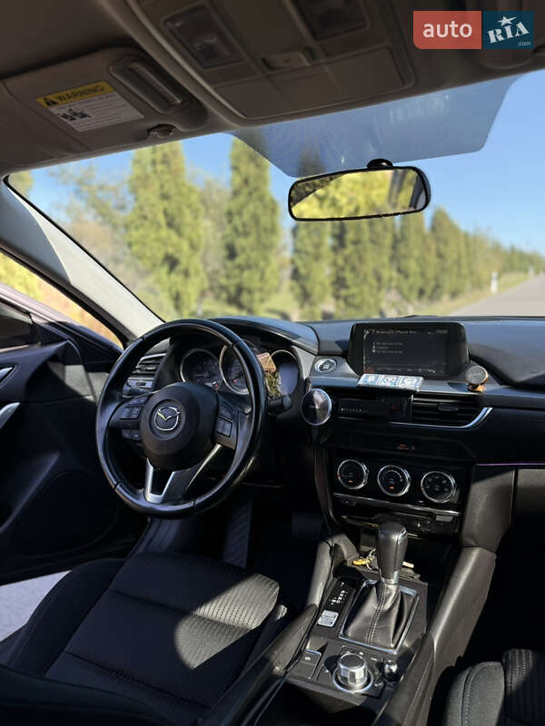 Седан Mazda 6 2015 в Луцке