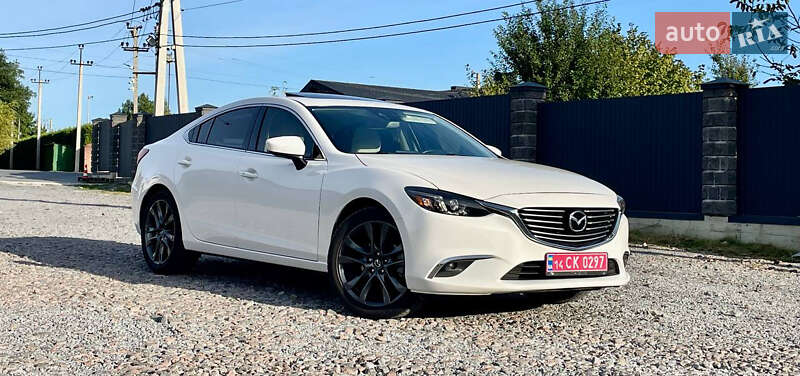 Седан Mazda 6 2016 в Львове