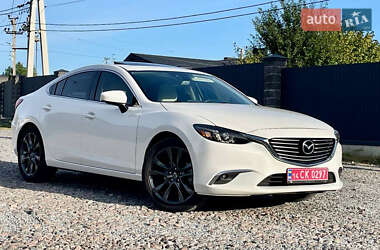 Седан Mazda 6 2016 в 
