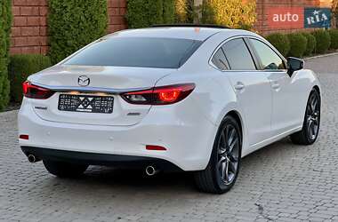 Седан Mazda 6 2015 в 