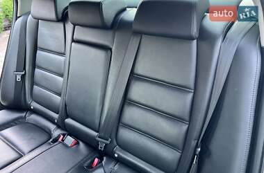 Седан Mazda 6 2015 в 
