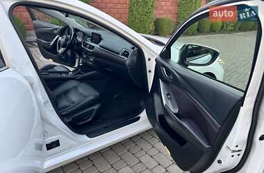 Седан Mazda 6 2015 в 