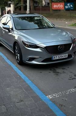 Седан Mazda 6 2015 в 