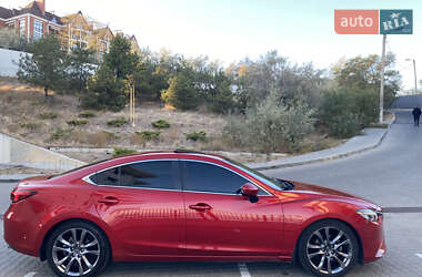 Седан Mazda 6 2015 в 
