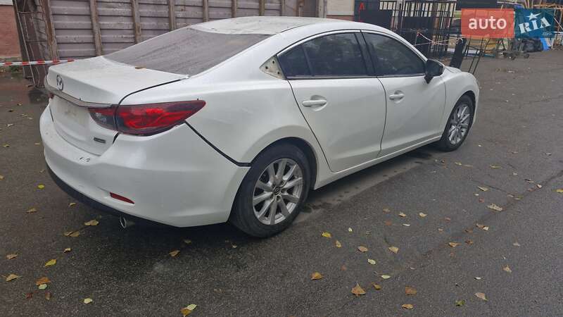 Седан Mazda 6 2014 в Киеве