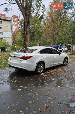Седан Mazda 6 2014 в 