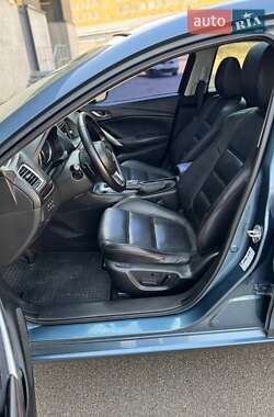 Седан Mazda 6 2013 в 