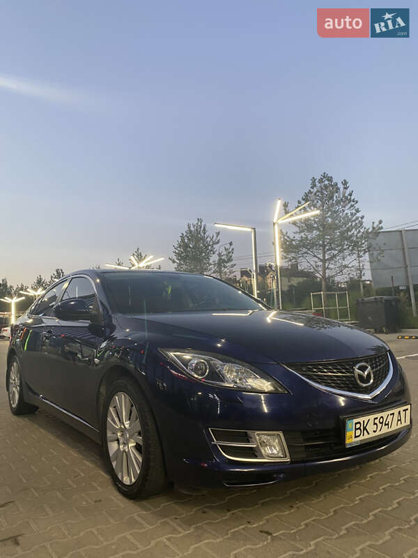 Седан Mazda 6 2009 в Ровно