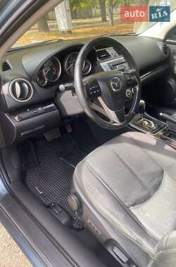 Седан Mazda 6 2012 в 