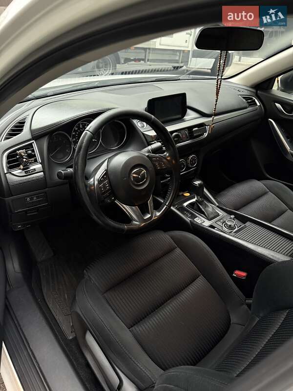 Седан Mazda 6 2015 в Шептицькому