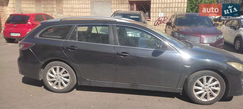 Универсал Mazda 6 2010 в Киеве
