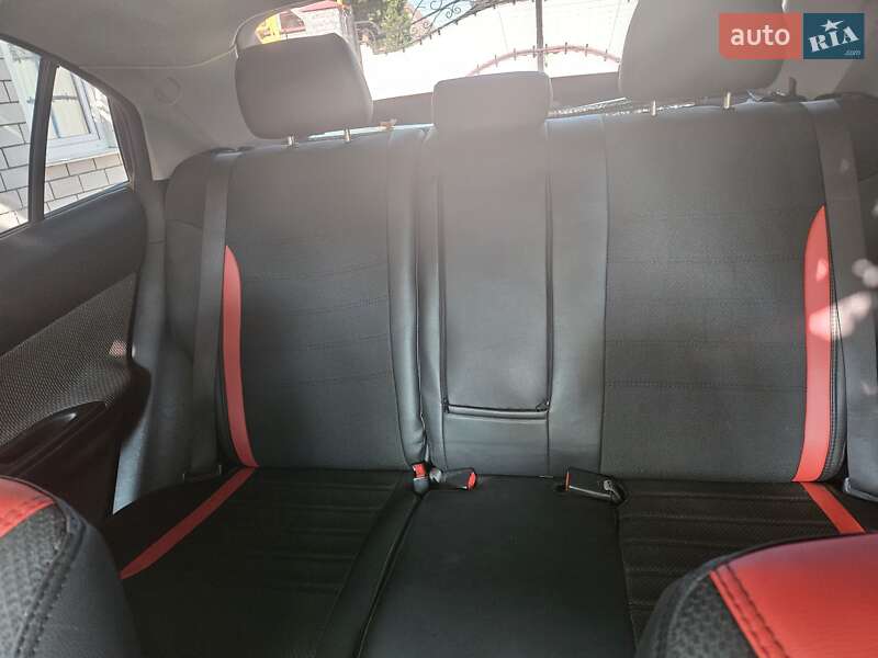 Лифтбек Mazda 6 2004 в Тульчине