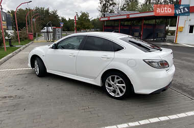 Лифтбек Mazda 6 2010 в 