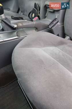 Седан Mazda 6 2003 в 