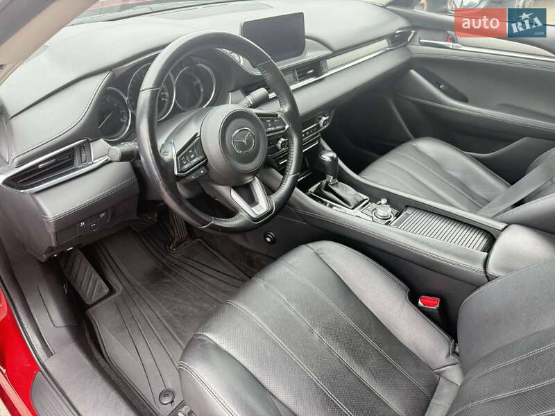 Седан Mazda 6 2018 в Луцке