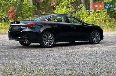 Седан Mazda 6 2018 в 