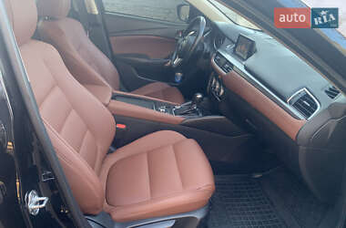 Седан Mazda 6 2015 в 