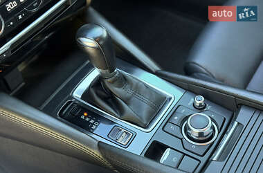 Седан Mazda 6 2016 в 