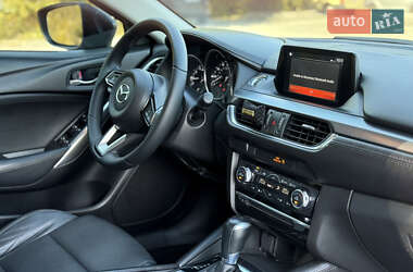 Седан Mazda 6 2016 в 