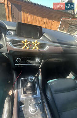 Универсал Mazda 6 2015 в 