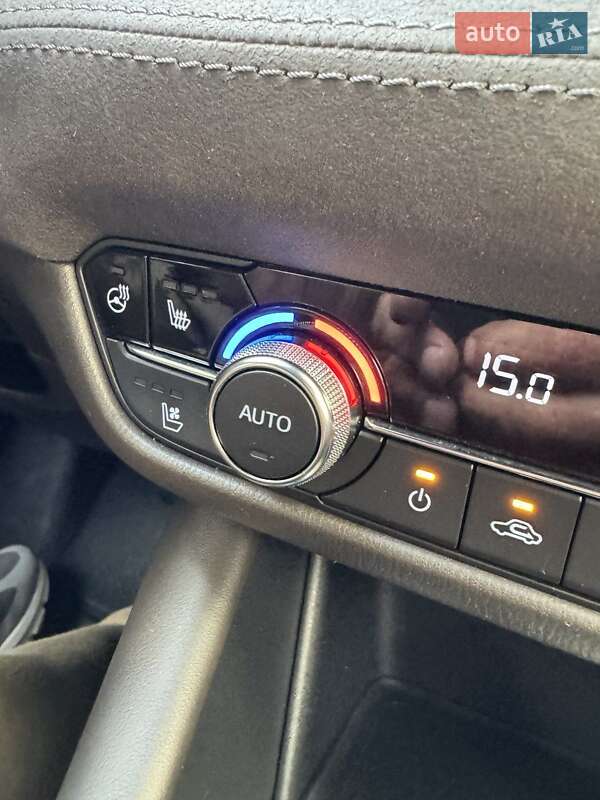 Седан Mazda 6 2018 в Запорожье