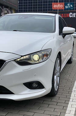 Седан Mazda 6 2012 в 