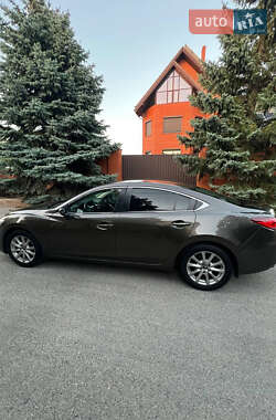 Седан Mazda 6 2015 в 