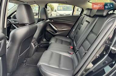 Седан Mazda 6 2015 в 