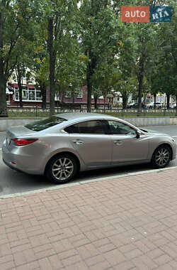 Седан Mazda 6 2014 в 
