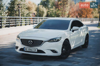 Седан Mazda 6 2015 в 