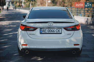 Седан Mazda 6 2015 в 