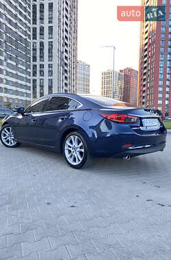 Седан Mazda 6 2015 в 