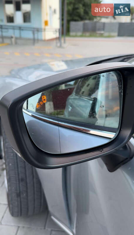 Седан Mazda 6 2018 в Ивано-Франковске