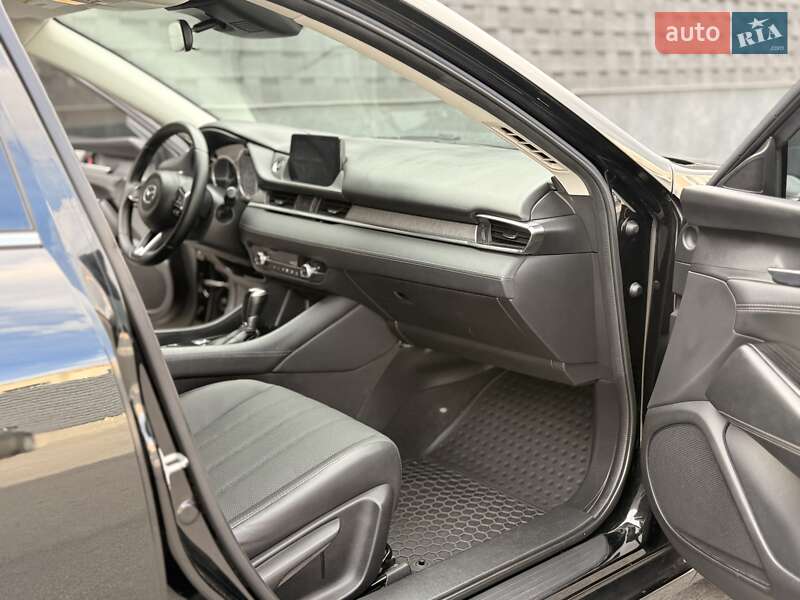 Седан Mazda 6 2019 в Запорожье