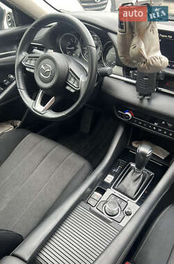 Седан Mazda 6 2019 в 