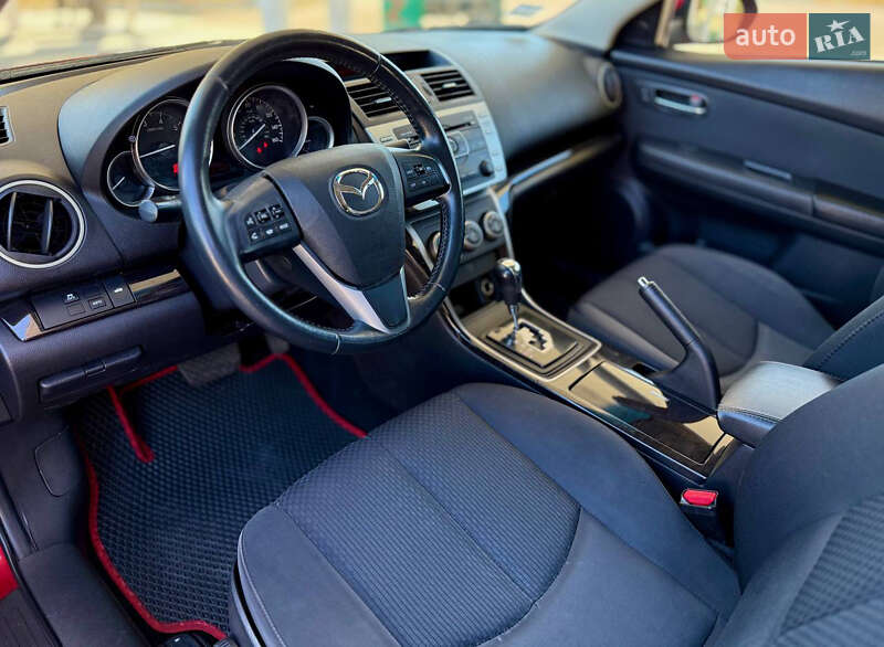 Седан Mazda 6 2012 в Днепре