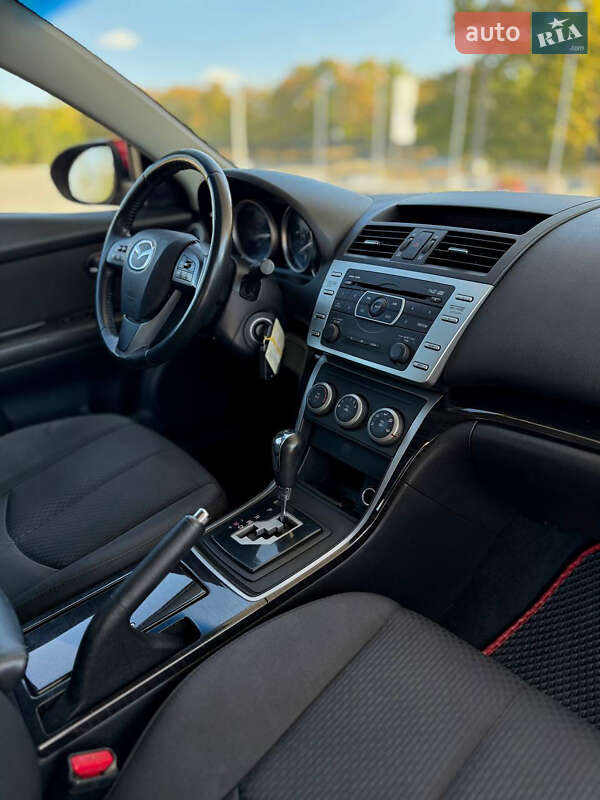 Седан Mazda 6 2012 в Днепре